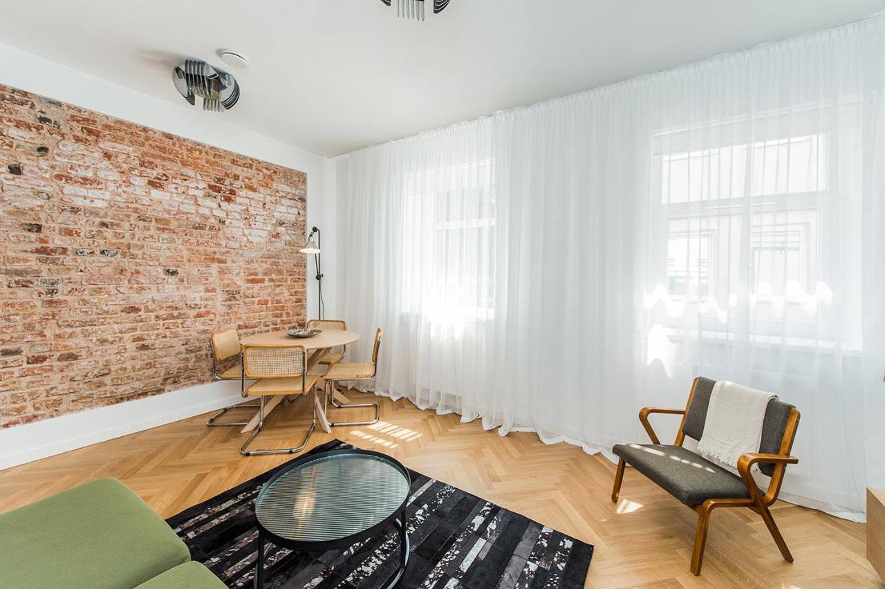 Kaunas Town Hall Apartment 5A By Urban Rent מראה חיצוני תמונה